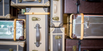 The Shipping Service for Your Luxury Trip